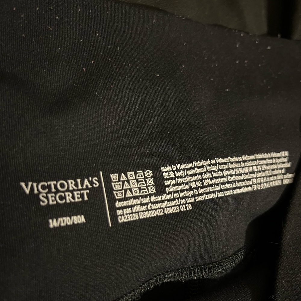 Victoria secret knockout legging